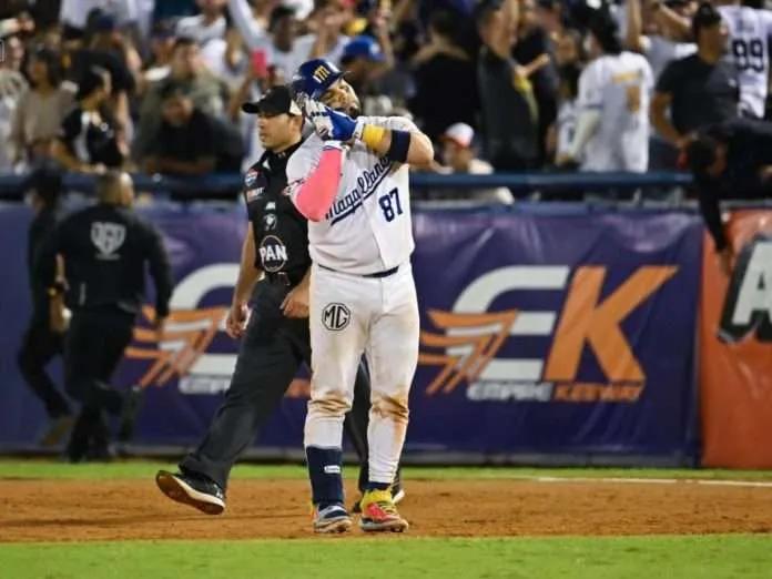 Magallanes se llevó el segundo de la serie ante Leones