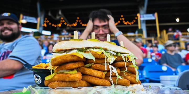 The Baseball Traveler visits the Lake County Captains 2025
