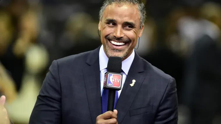 Lakers' 3-time champion Rick Fox announces next off