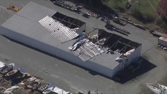 Strong winds, possible 'gustnado' cause South Coast damage