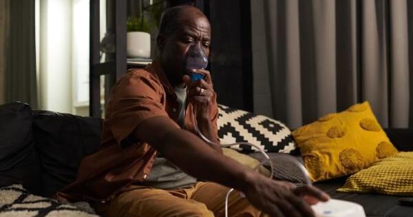 Is a Nebulizer Right for Your Chronic Lung Disease?