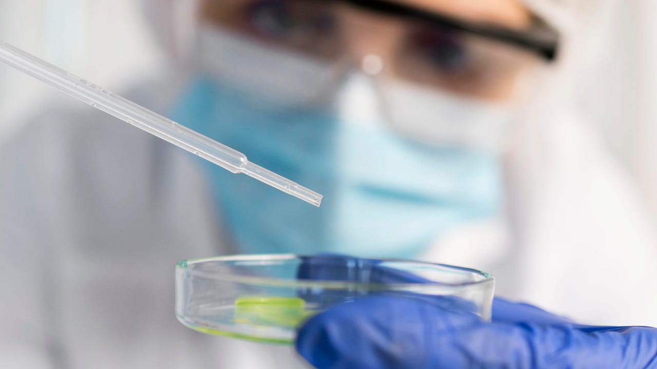 Madrid compra fármacos para casos clínicos "excepcionales"