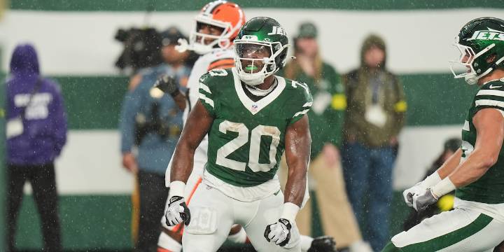 Browns stunned by Jets 27