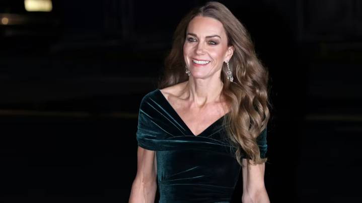 Princess of Wales’s royal variety performance gown prompts comparisons to Princess Diana’s Berlin look