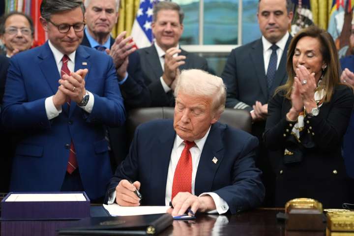 President Trump Signs Government Funding Bill, Ending Shutdown After Record 43