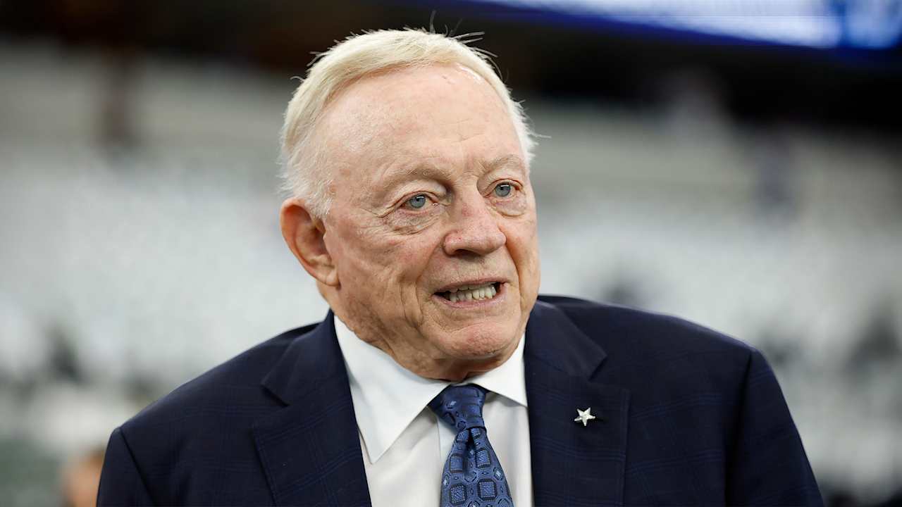 Jerry Jones says more possible Cowboys' trades are 'in the works' before deadline