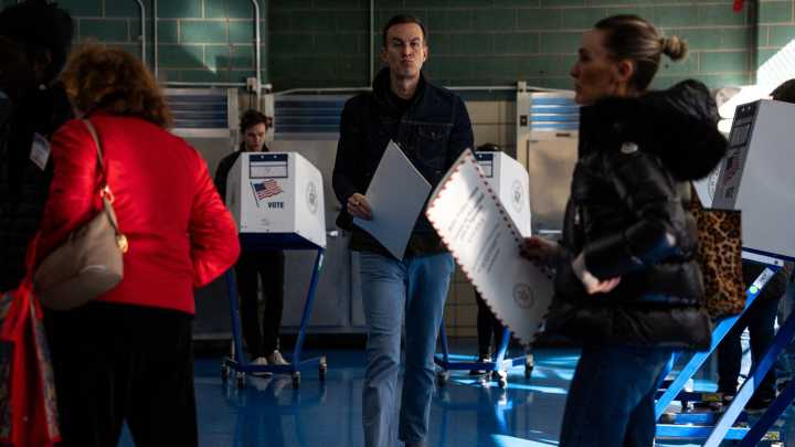 NYC voters head to the polls to pick a new mayor