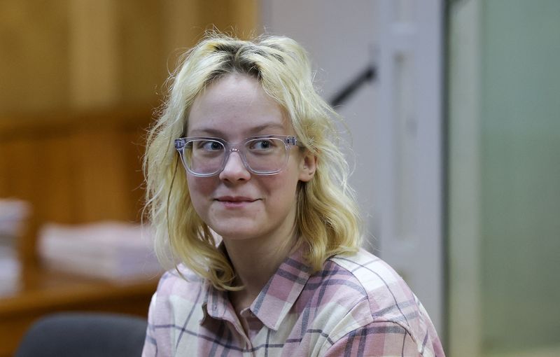 Russian teenager gets 13 more days in prison after singing anti