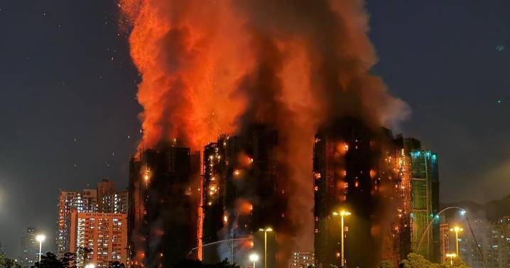 Hong Kong ‘arde en llamas’: Incendio en 8 torres deja al menos 13 muertos y 15 heridos (VIDEO)