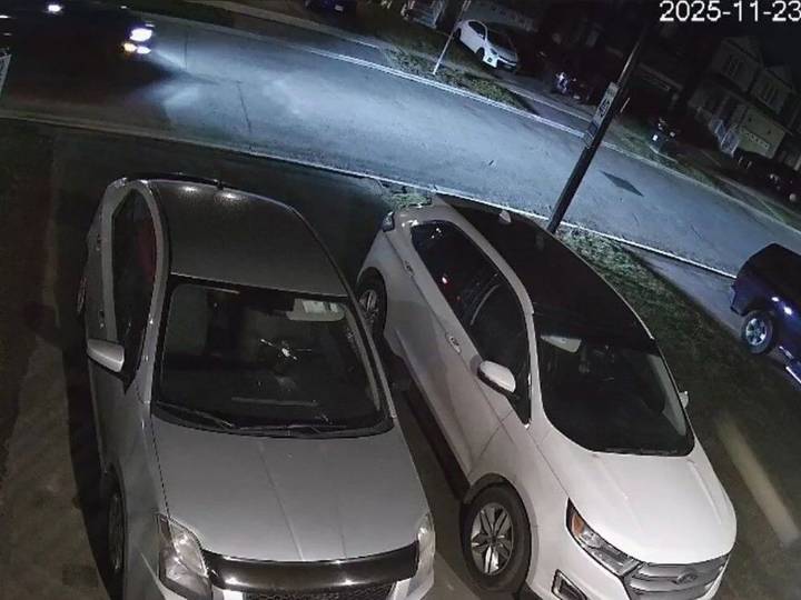 Drive-by shooter hits family home, vehicles in Paris, Ontario