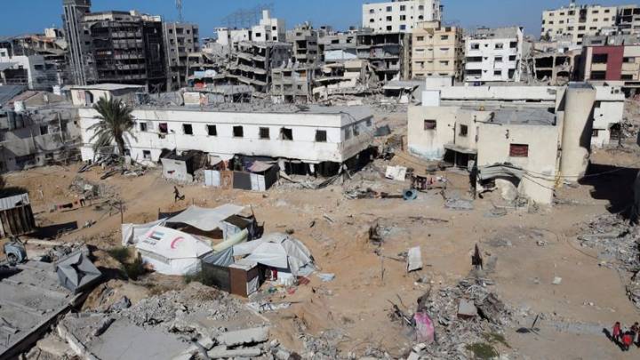 Gaza's psychological trauma brings large numbers to seek help