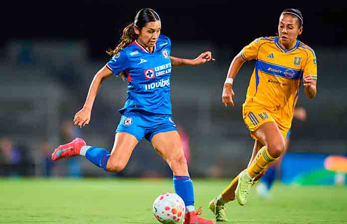 Cruz Azul rescata empate ante Tigres