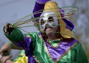 Register now for Dothan's largest Mardi Gras parade event!
