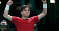 Zizou Bergs leads Belgium past France into Davis Cup semifinals