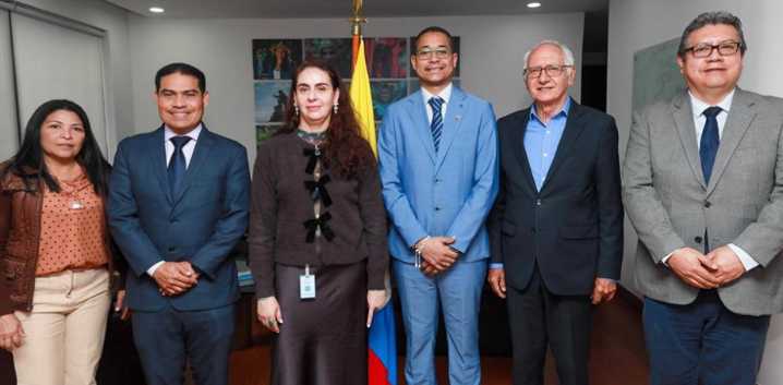 Venezuela y Colombia fortalecen políticas de salud