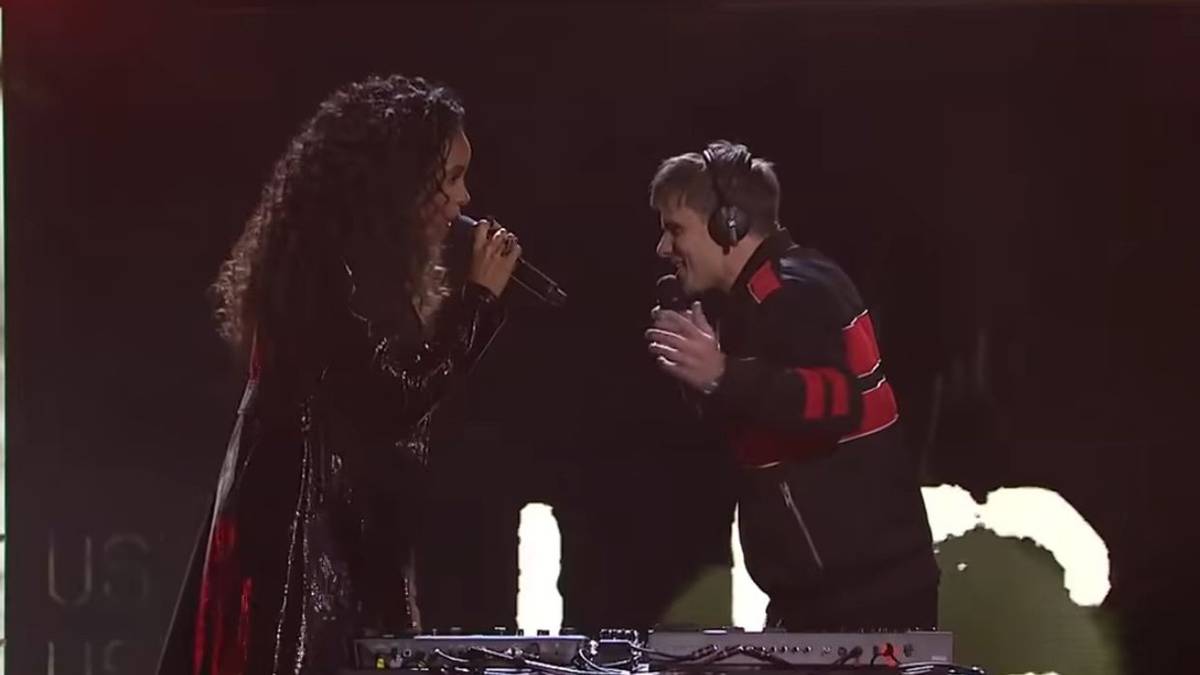 Kelly Rowland and 'The Voice Australia' Winner, Sam Perry’s Cover of Michael Jackson’s "They Dont Care About Us" Outshines the Original