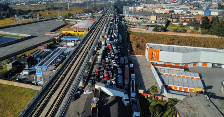 Bloqueo de carreteras hoy en vivo: lugares afectados por el paro de transportistas