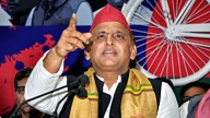 Akhilesh slams Dal Mandi demolition as political, demands immediate halt