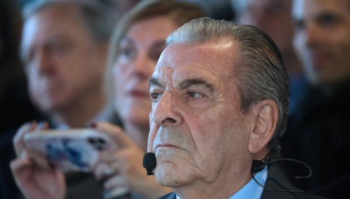 Tribunal Supremo de la DC suspende la militancia al expresidente Frei por su reunión con José Antonio Kast