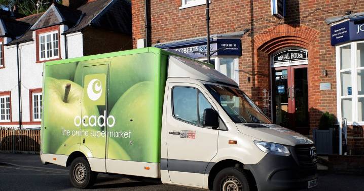 Many people still baffled what 6-7 means as supermarket Ocado jumps on trend