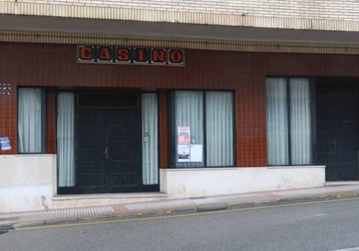 Todo listo para empezar las obras del centro social de mayores en Candás