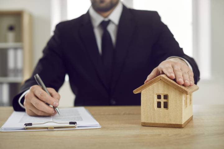 Trump Administration Considers 50-Year Mortgage Proposal