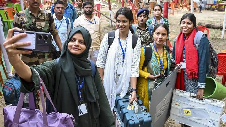 Bihar Elections: Second and final phase polling on Tuesday for 122 seats; key regions and ministerial fates at stake