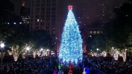Chicago’s official Christmas tree lighting set for this weekend