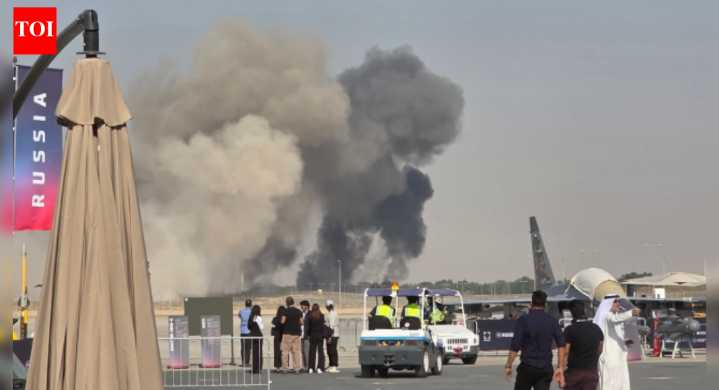 Tejas fighter jet crashes in Dubai during air show; IAF confirms pilot dead