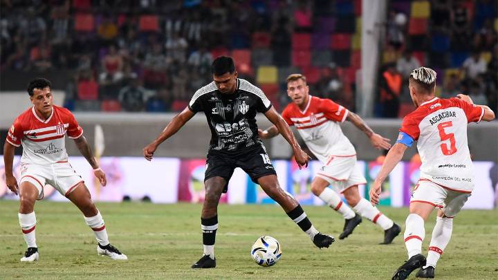 Fin del sueño Ferroviario: Central Córdoba cayo ante Estudiantes en el Madre de Ciudades y se despidió del Clausura