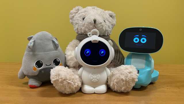 Advocacy groups urge parents to avoid AI toys this holiday season