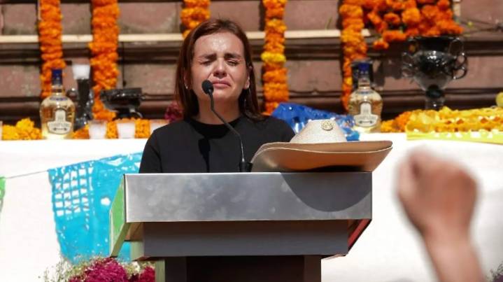 MATARON al mejor presidente de México: viuda de Carlos Manzo