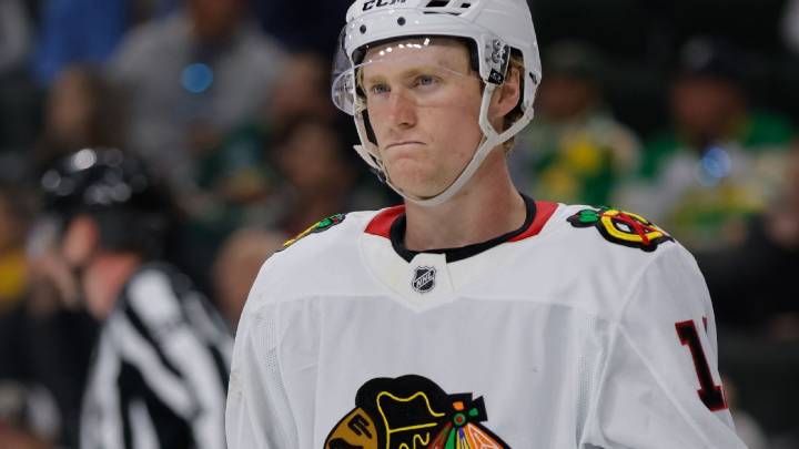 Center Oliver Moore, 20, recalled by Chicago Blackhawks