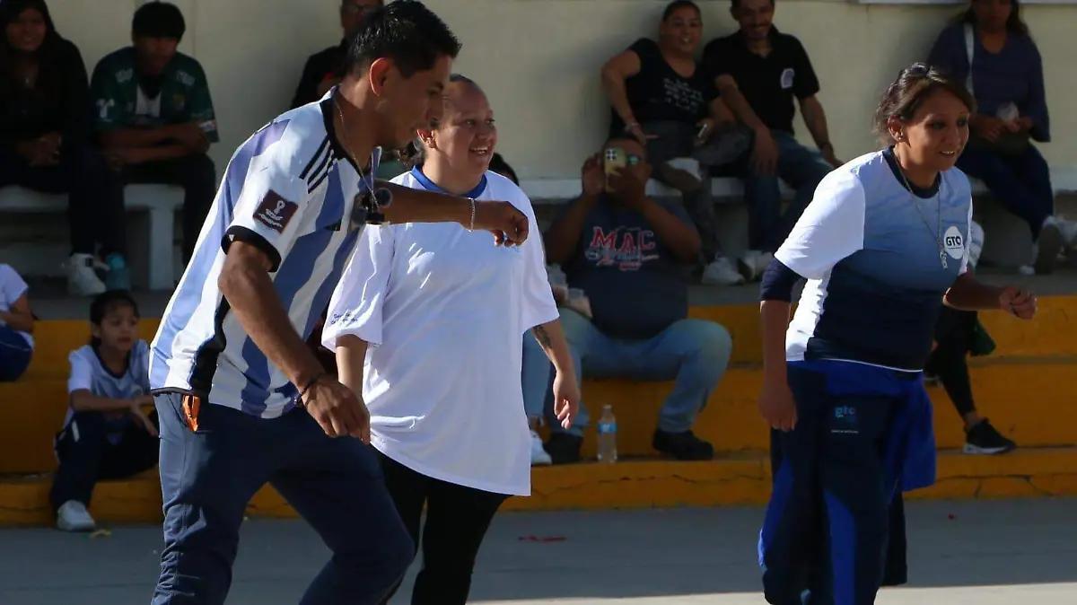 Inauguran Torneo Interno de Futbol en la Escuela Lázaro Cárdenas