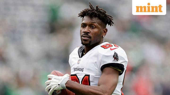 Who is Antonio Brown? Former NFL star held months after Miami event firing