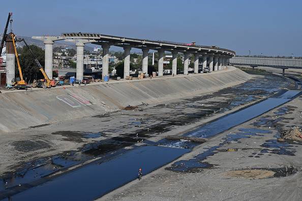 Tijuana's elevated border highway to open in stages