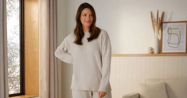 'Beautifully made' Dunelm loungewear set 'warm and cosy' and now under £20