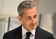 Sarkozy saldrá hoy en libertad "bajo supervisión judicial" tras 20 días en la cárcel
