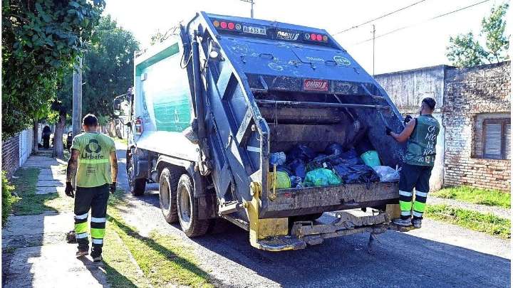 La Municipalidad amplió el servicio de recolección de residuos en barrio Centenario