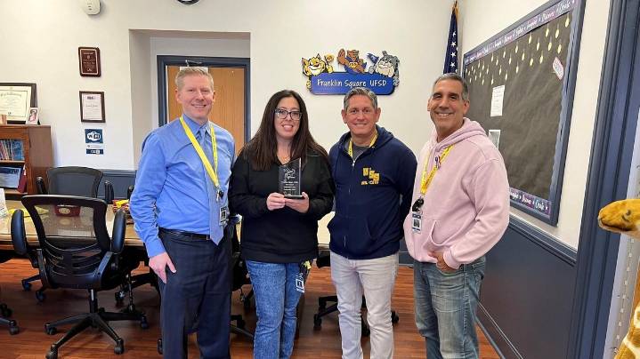 Franklin Square lunchroom monitor saved choking boy