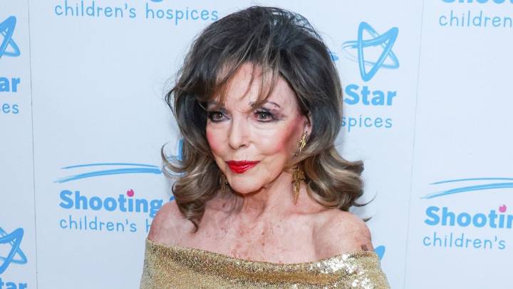 Joan Collins, 92, channels golden goddess in shoulder