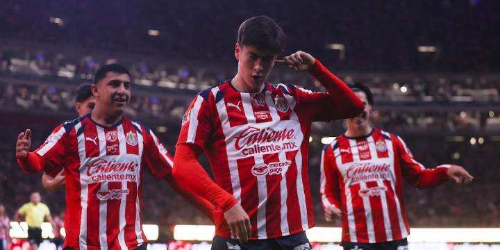 Chivas da a conocer su lista para amarrar el pase a la Liguilla: ¿quiénes fueron convocados?
