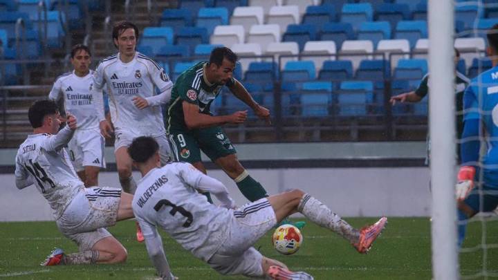 Al Cacereño se le moja la pólvora