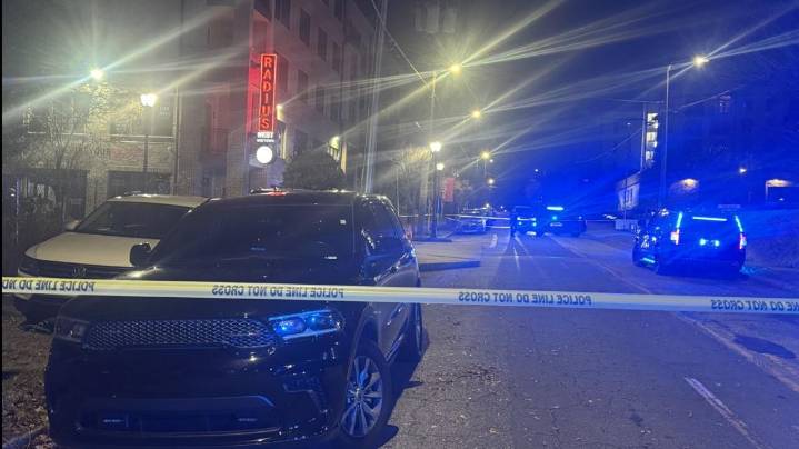 Person dies after being found inside vehicle with gunshot wound: APD