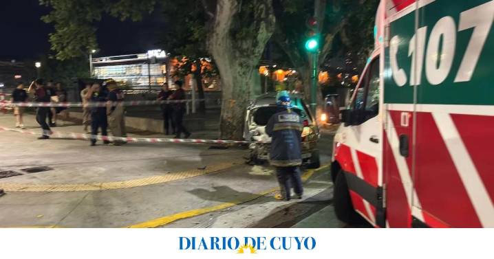 Murieron dos personas y hay dos heridos de gravedad tras un fuerte choque