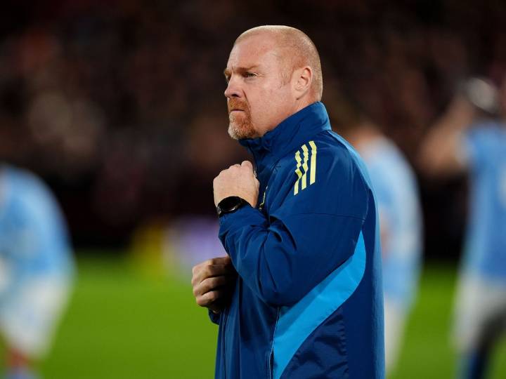 Sean Dyche praises Nottingham Forest remembering 2979 heroes