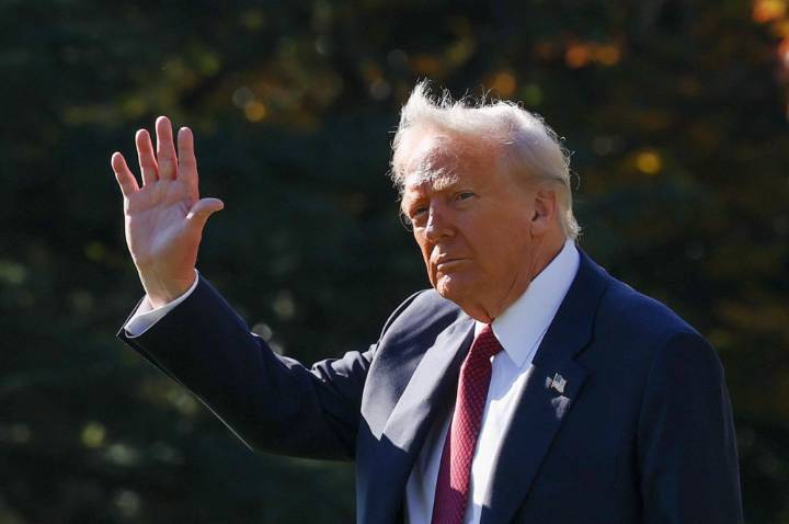 Trump may become the face of a deteriorating economy, a year after such worries helped him win