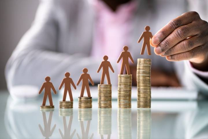 The $29 debate: CUNY projects billion-dollar gains with higher minimum wage