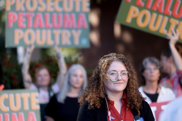 Actor Joaquin Phoenix lends support to convicted Berkeley activist Zoe Rosenberg in Petaluma Poultry case