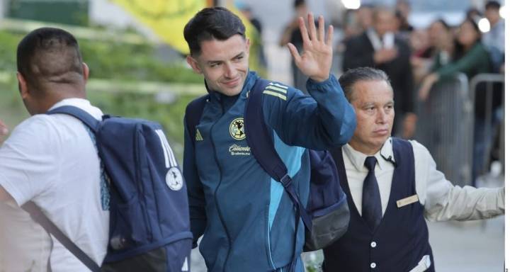 Carlos Hermosillo se opone a los naturalizados en la Selección Mexicana